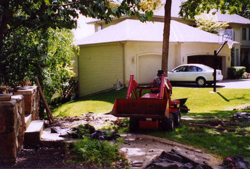 Windsor Block Retaining Wall Project - Day 1