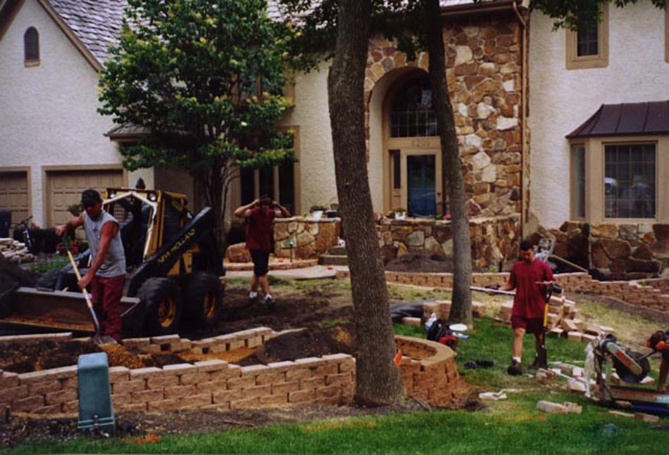 Windsor Block Retaining Wall Project - Day 3