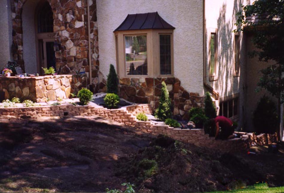 Windsor Block Retaining Wall Project - Day 3