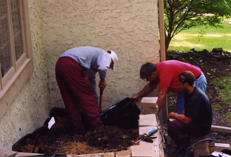Windsor Block Retaining Wall Project - Day 3