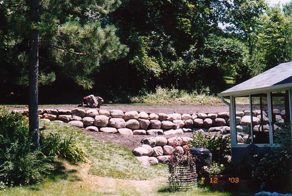 C N'R Lawn N' Landscape - Boulder Wall - After Photo