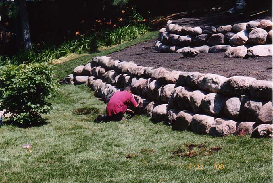 C N'R Lawn N' Landscape - Boulder Wall - Day 8 Photo