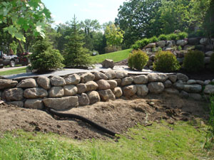 CN'R Boulder Retaining Wall